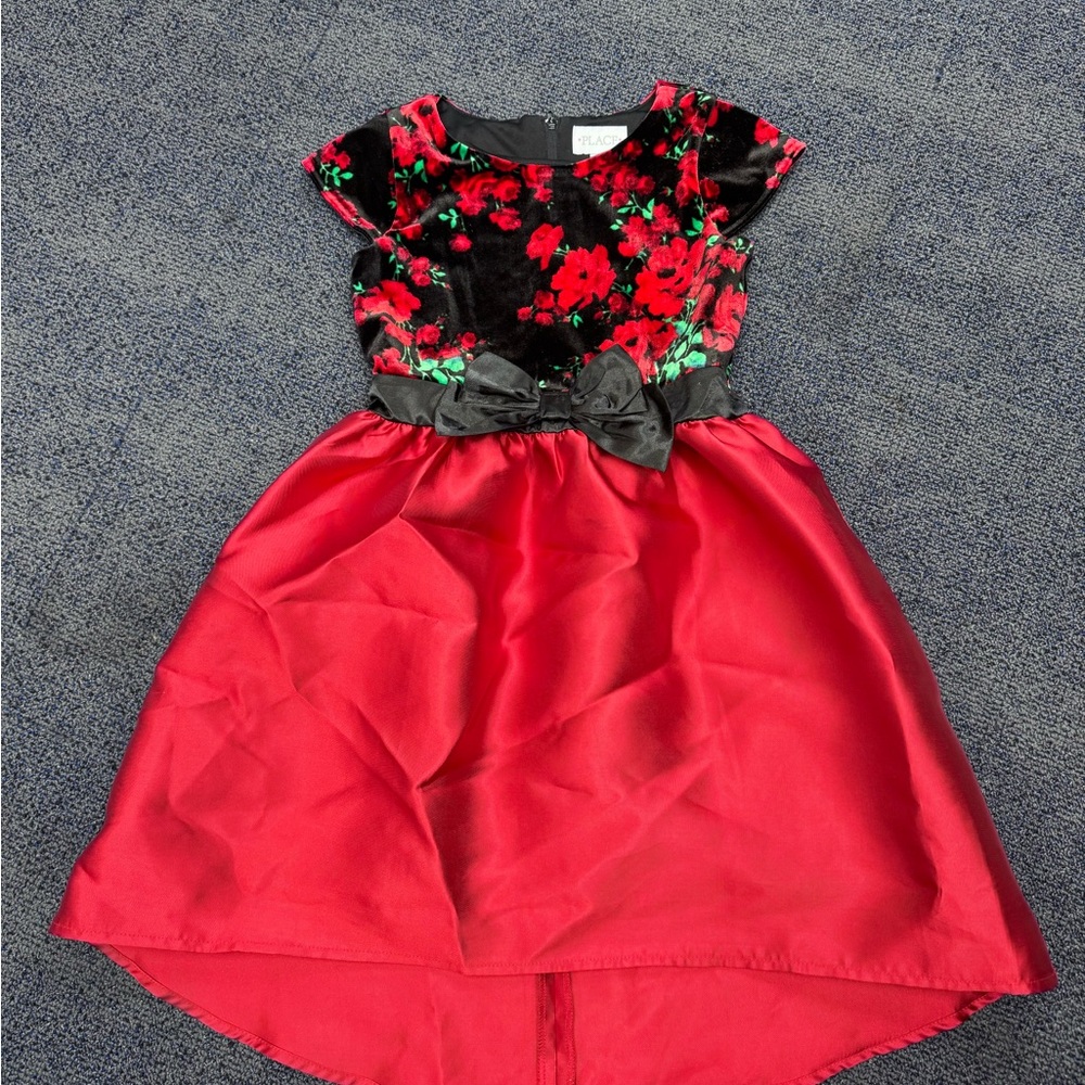 The Children’s Place Velvet/Taffeta Hi-Low Girls Dress size 8 Like New